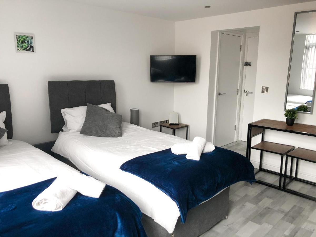 10Min To City - Free Parking - Private Studio - Contractor Friendly Mánchester Exterior foto
